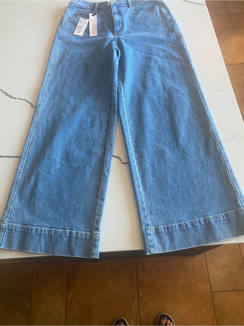 Cinq a Sept Light Blue Wide-Leg Women’s Jeans 8 NWT